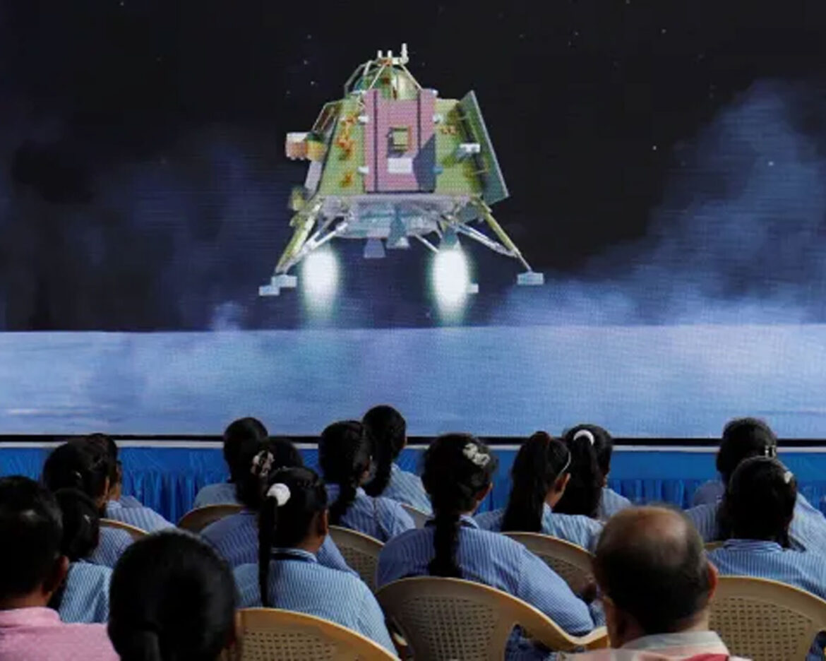 Chandaryan-3-Landed-On-Moon.web