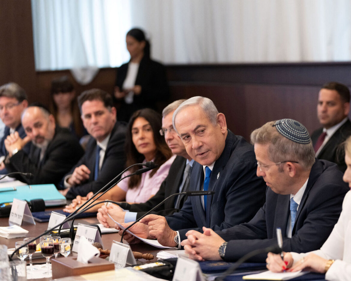 Benjamin-Netanyahu-and-elon-musk-imeet-n-Silicon-Valley