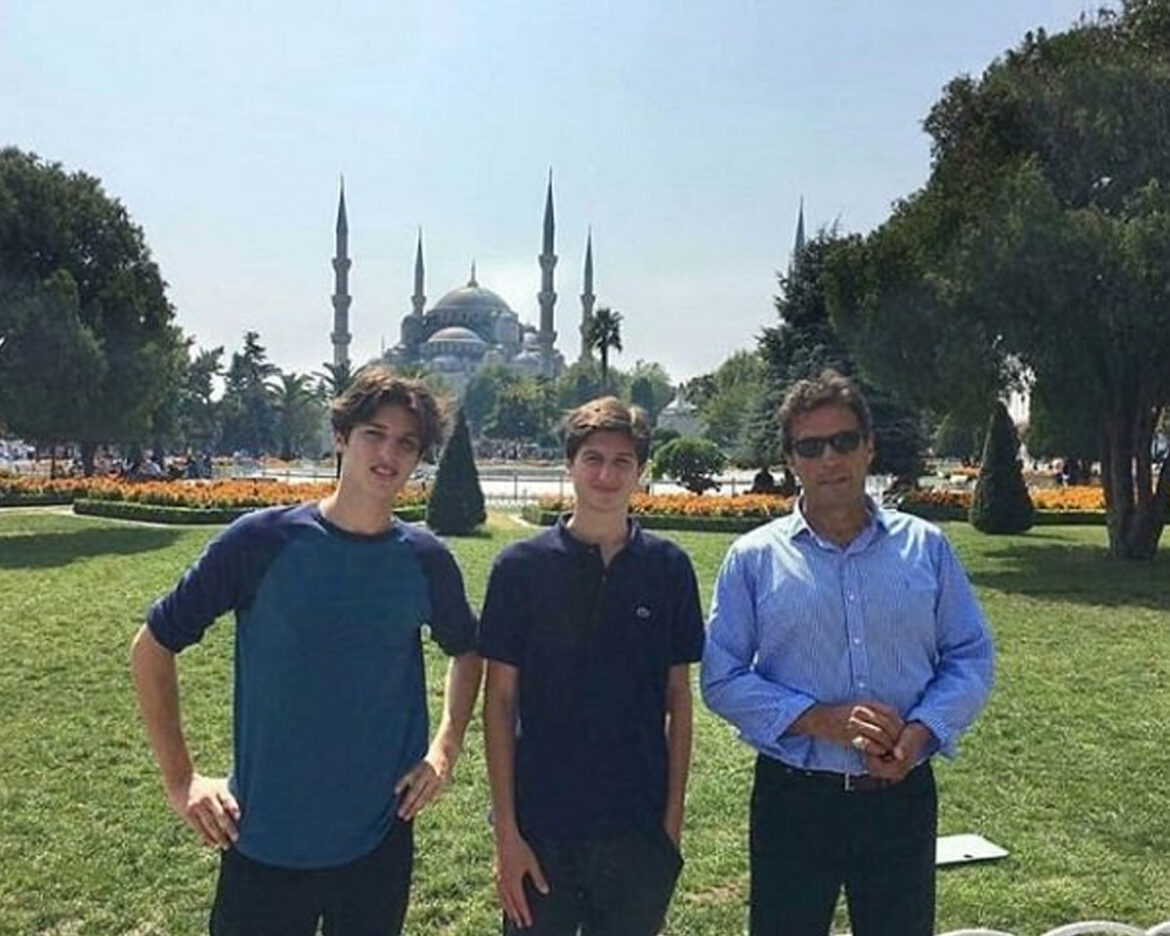 Imran-Khan-Seeks-Contempt-of-Court