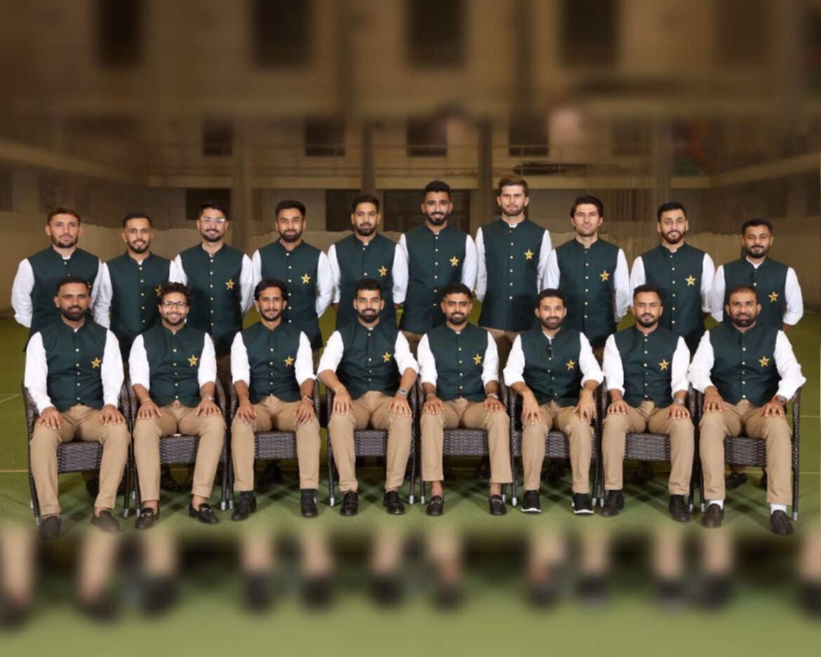 Pakistan-Team-Going-to-india