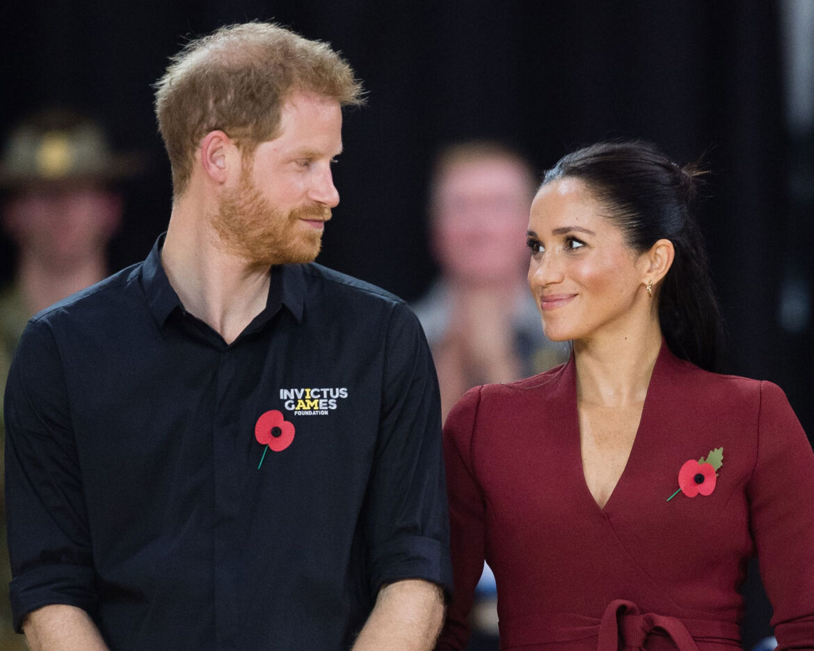 Prince-Harry-and-Meghan-Invictus-Games-wardrobe