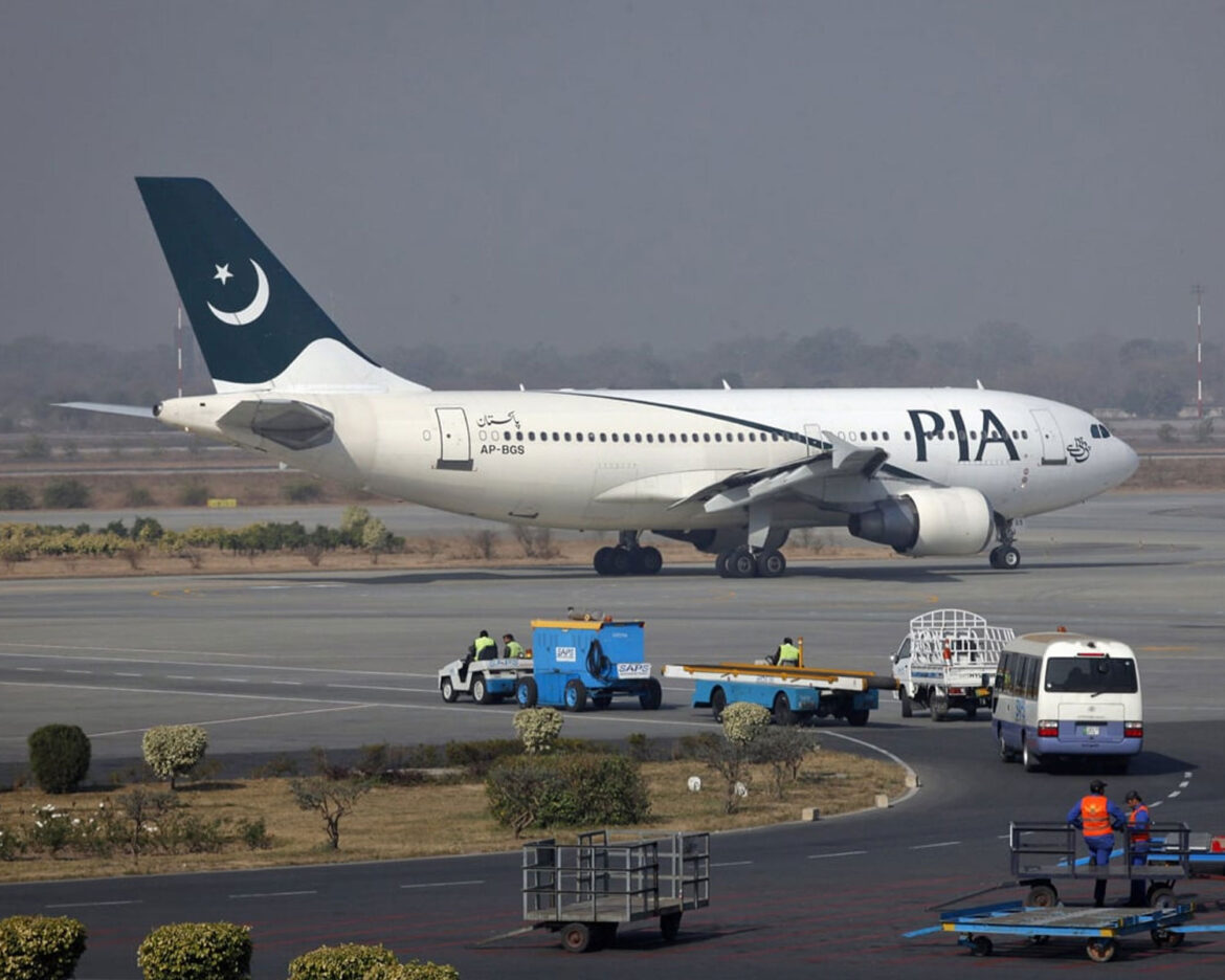 PIA-Airline-Cancel-Flights