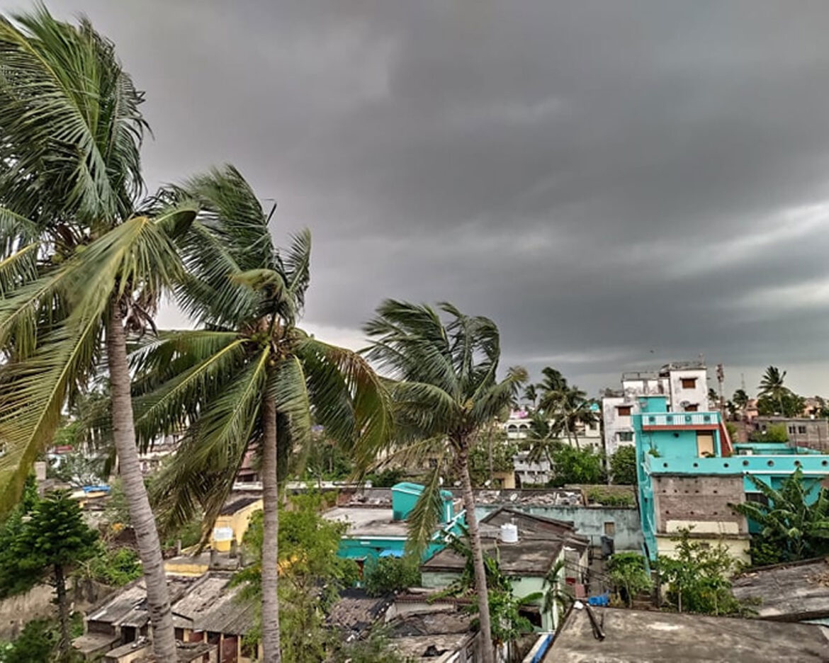 Severe-Cyclone-in-chennai-South–india
