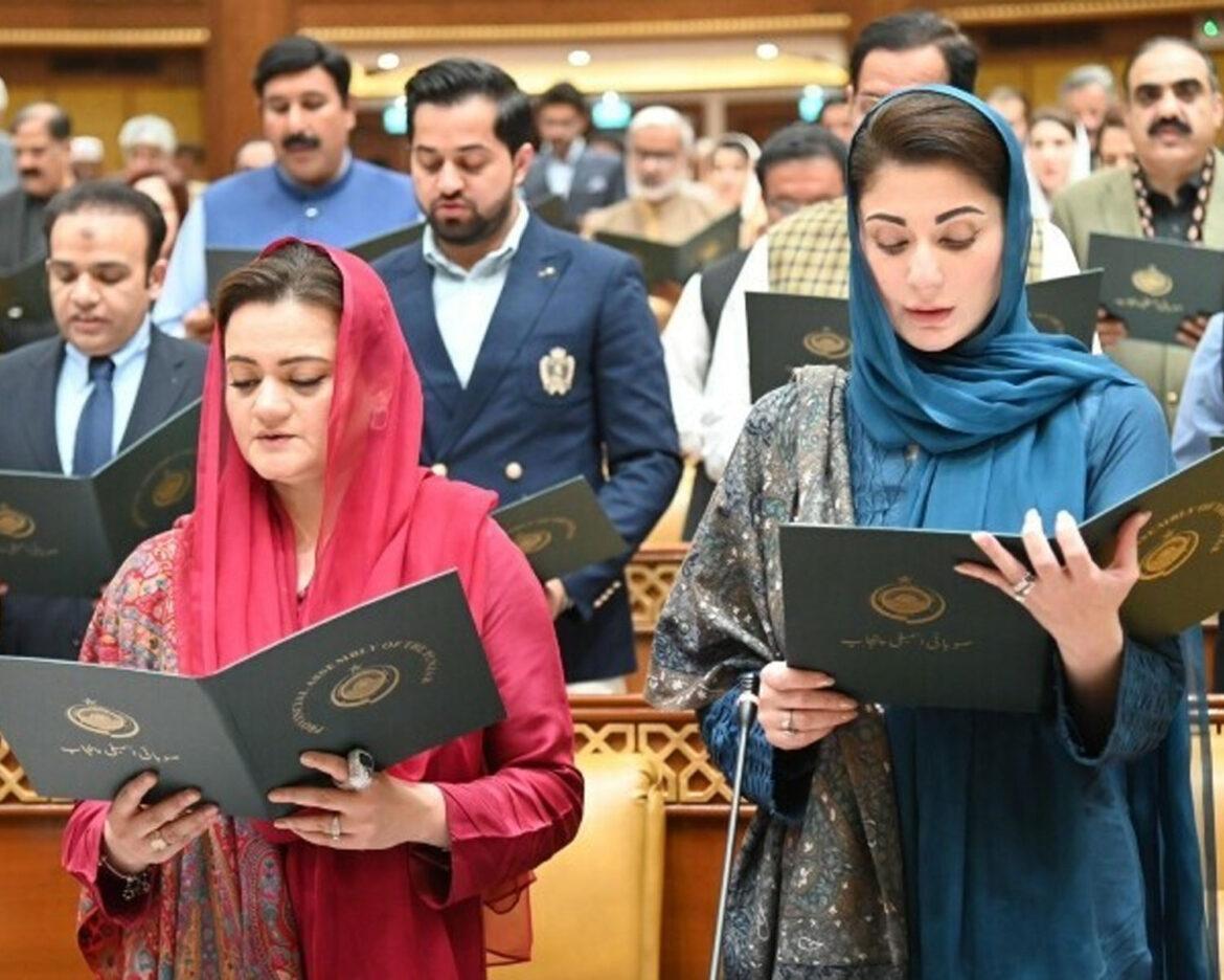 Punjab-Assembly-Sworn