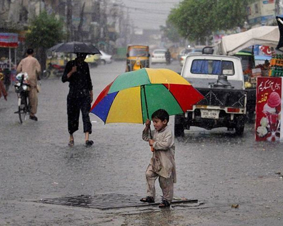 Rain-Emergency-in-Karachi-declare-half-day