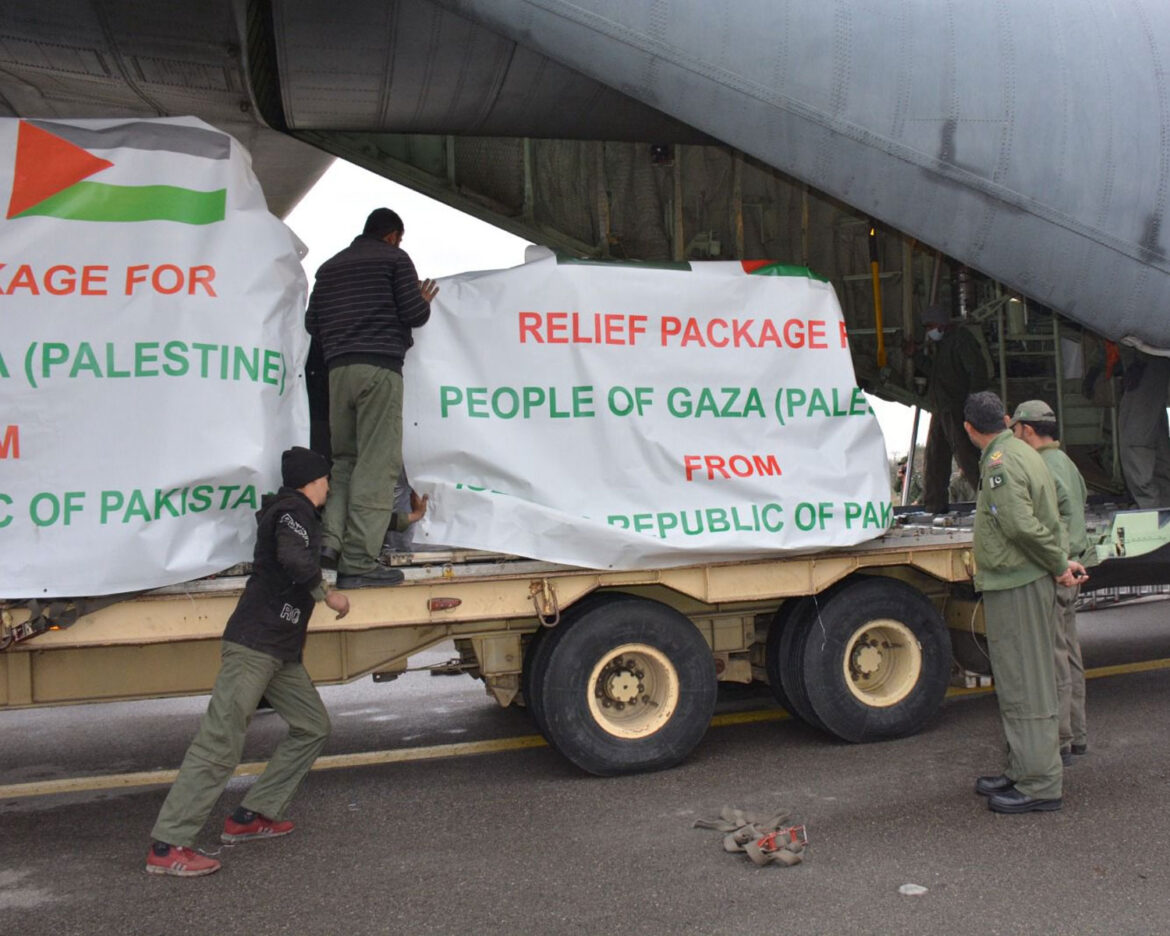 Relief-aid-form-pakistan-to-gaza
