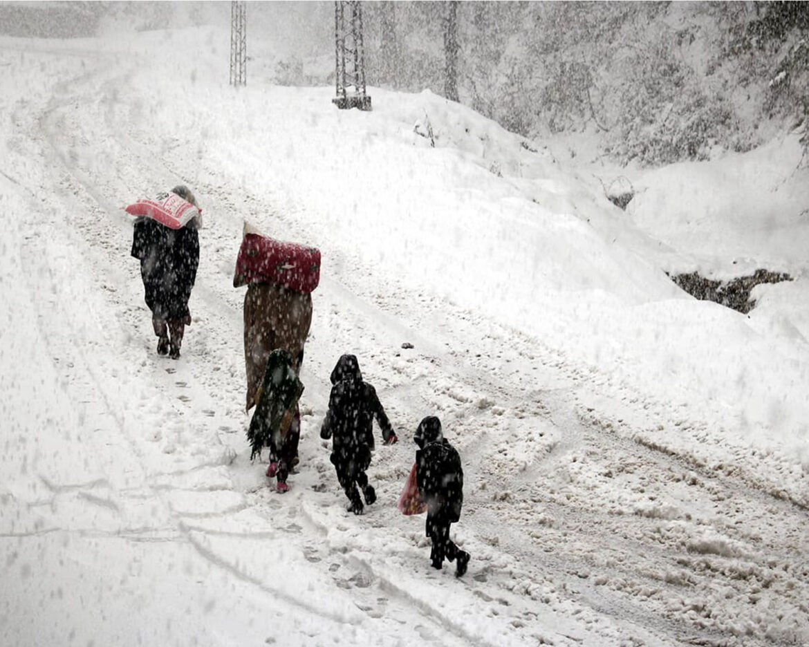 Karak-Snowfall-after-2-decades