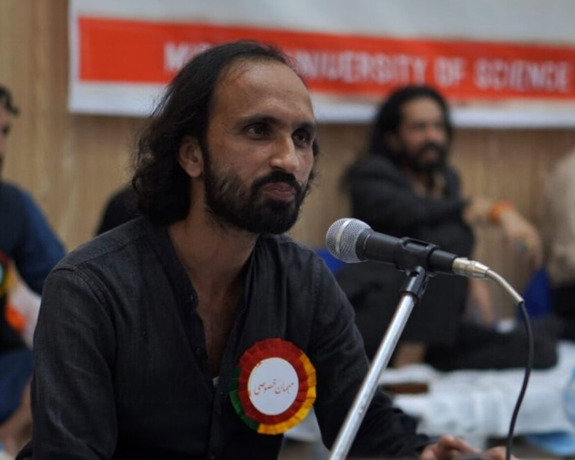 Poet-Kasmiri