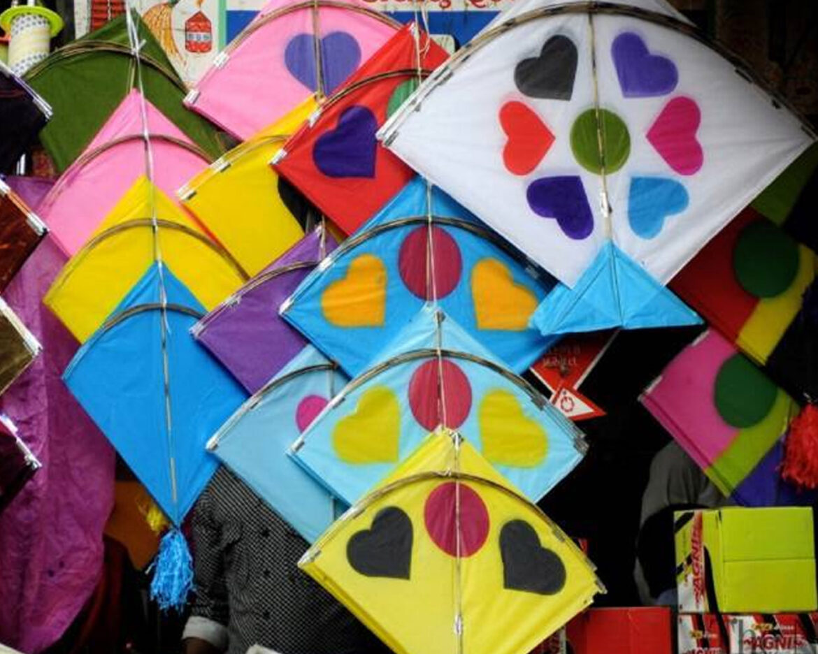 Kite-Flyings