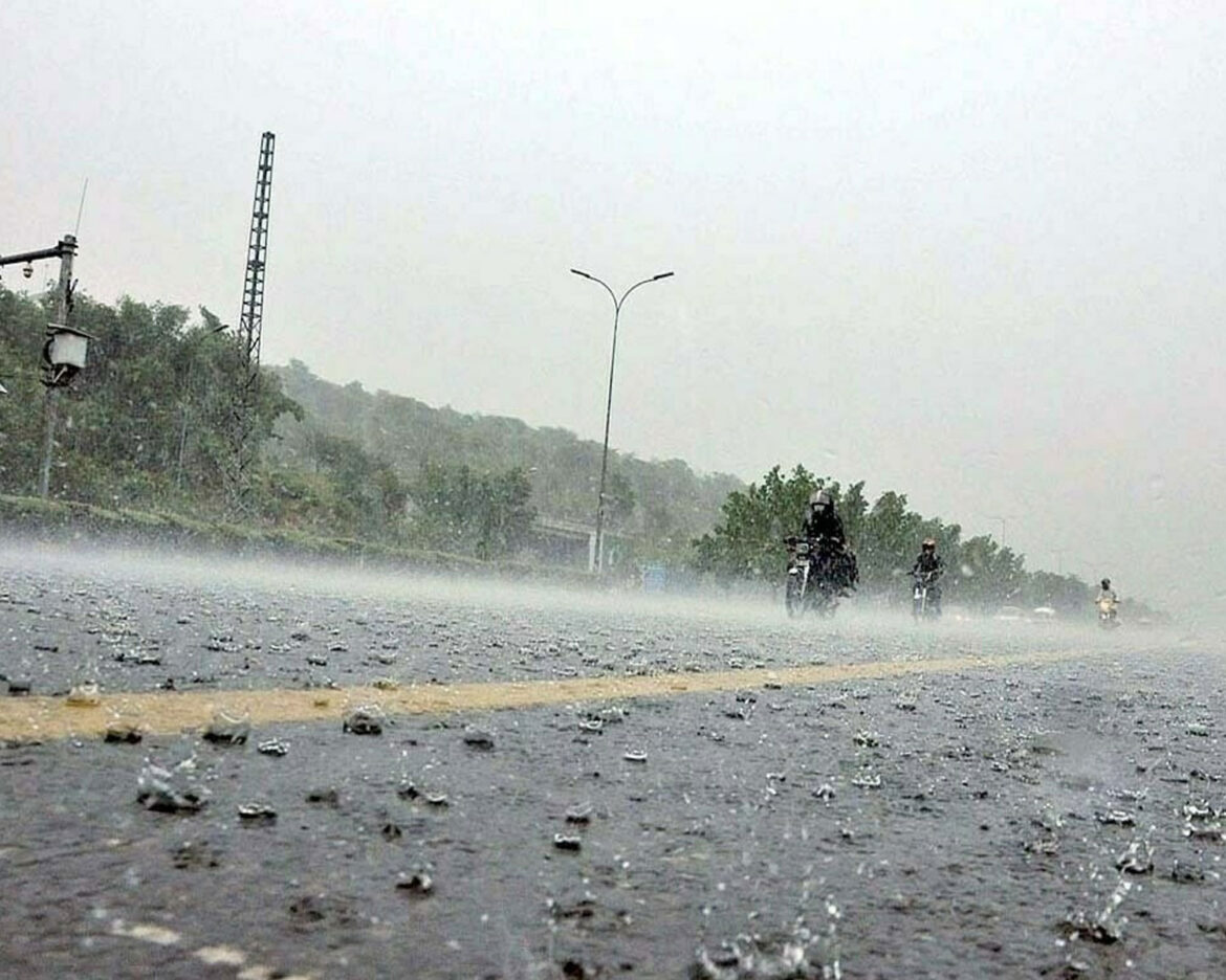 Monsoons-Karachi