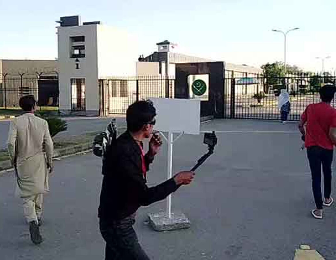 ISPR-GHQ-Attach-may-9