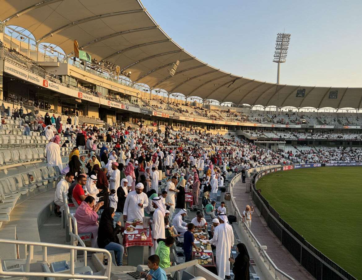 Stadium-dubai-aftaar