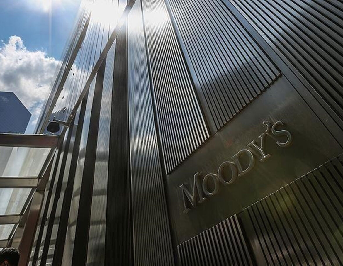 MOODYS