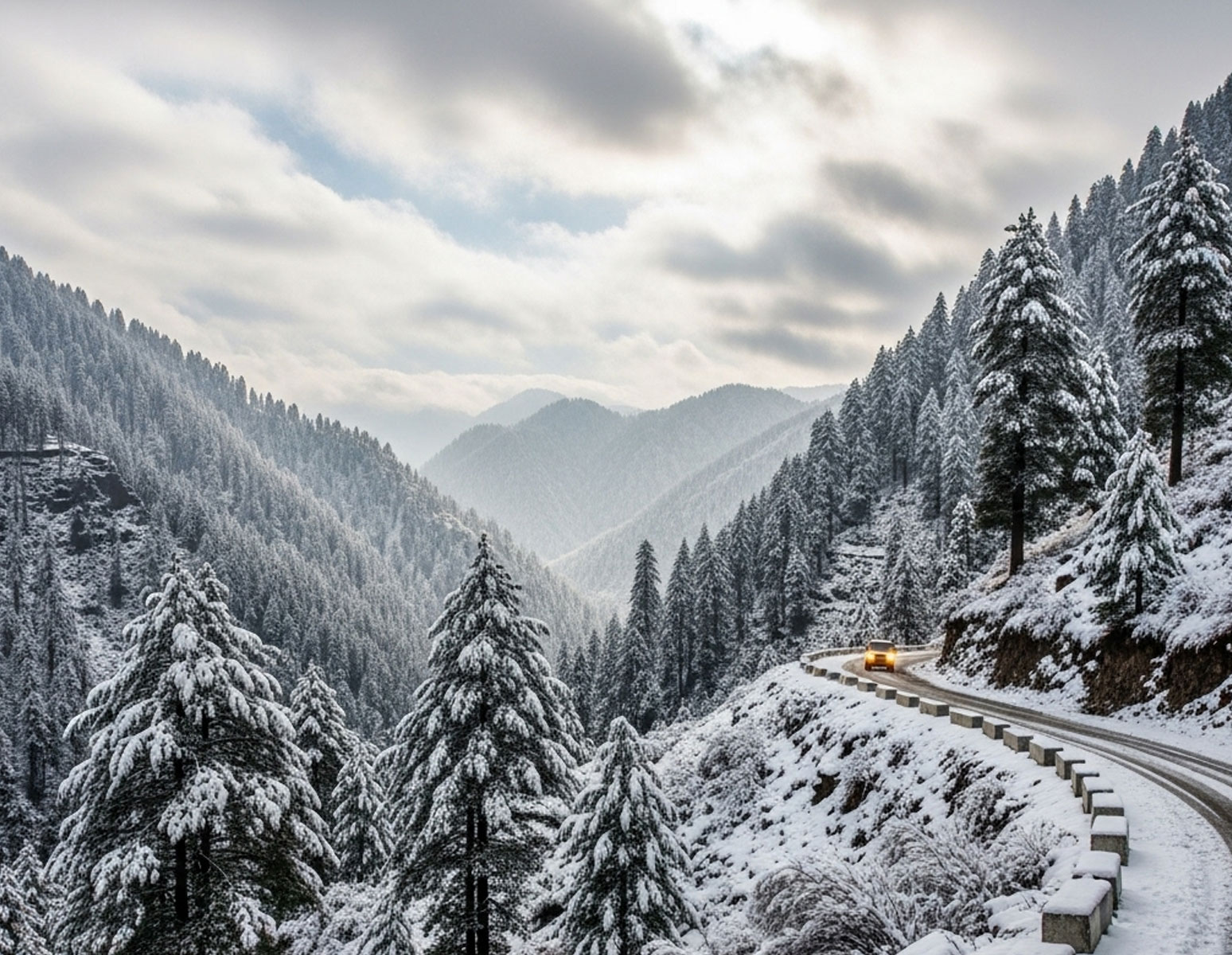 KP’s Kumrat and Lowari Top Receive First Snowfall of the Season