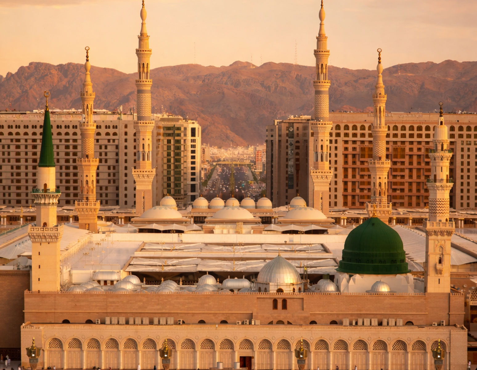 First Imam of Masjid Al-Nabawi Was Our Beloved Prophet Muhammad (PBUH)